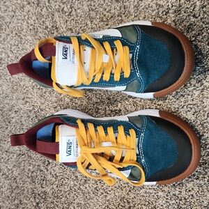 Ultrarange Exo size 7 women's size 5.5 us mens